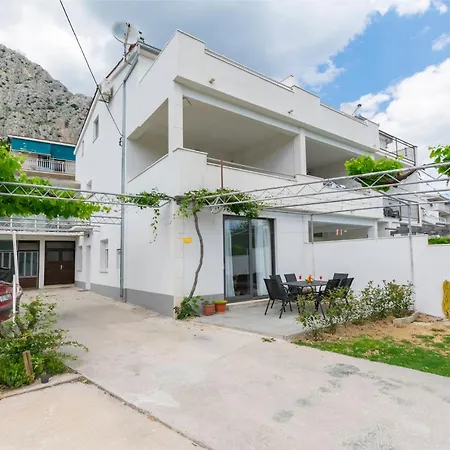Luka - Appartement Omiš